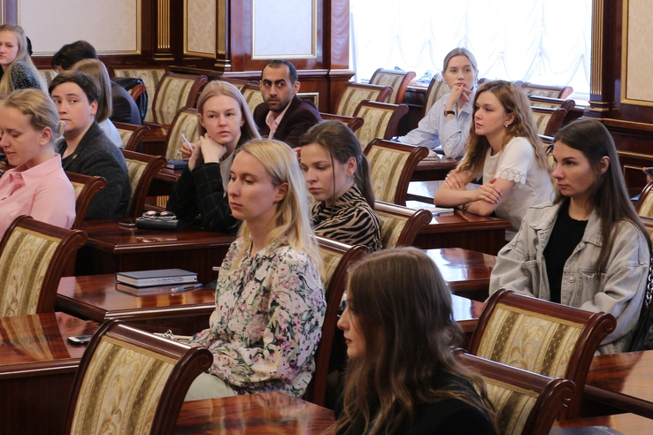В здании Правительства Ленинградской области прошел обучающий семинар по направлению «Гос.Старт.Доброслужащий».